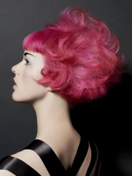 Punkish bob with curls for pink hair