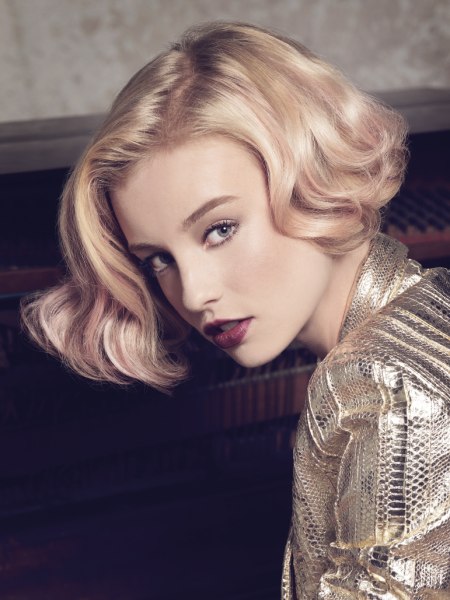 Classy chin-length bob with waves