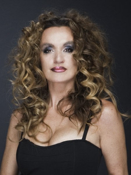Long hairstyle with spiral curls for older women