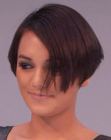 Short mod haircut with choppy cutting lines