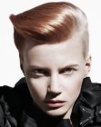 Androgynous short hair with masculine elements for women