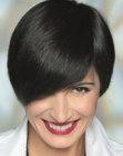 Easy to wear short hairstyle with soft layering and smoothness