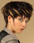 Short hairstyle with ruffled hair and a textured outline