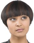 Easy to upkeep and fashionable short haircut with elegant lines