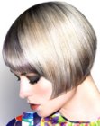 Shimmery short bob with soft graduation in the neck