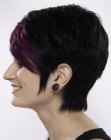 Short hairstyle with layers and a long graduated neck section