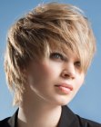 Carefree short hairstyle with layers and choppy texture