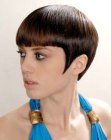Short in the neck hairstyle that reveals the ears for women