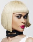 Blonde bob with sharp lines and a minimalist approach