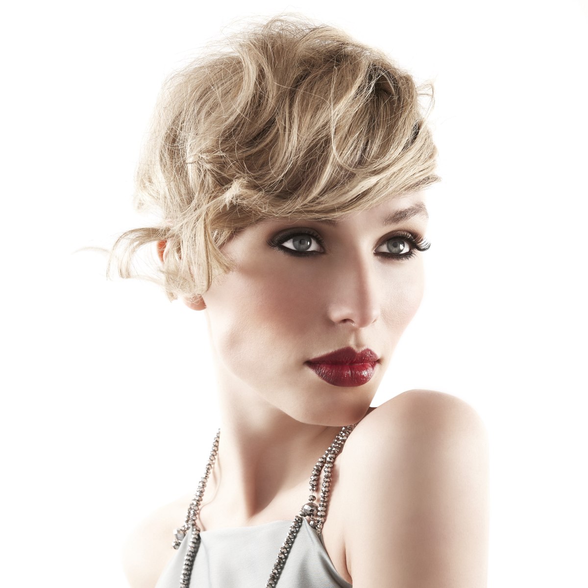 1940s hairstyles Short retro hair a braid and classy up 1940s hairstyles Short retro hair a braid and classy up