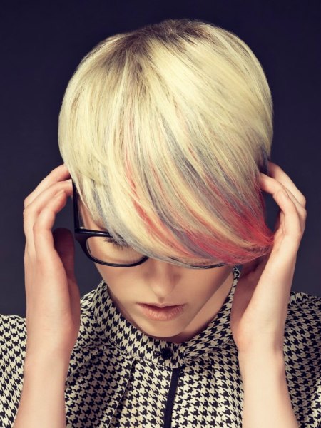 Short hairstyle with different intense hair colors