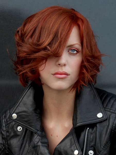 Short hairstyle with curls and long bangs