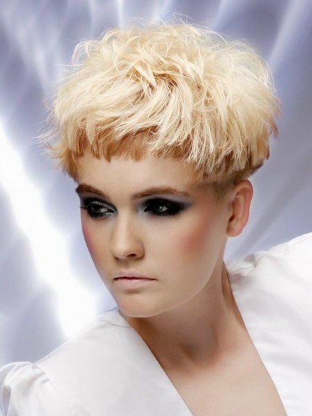 Short and ruffled mushroom cut hair