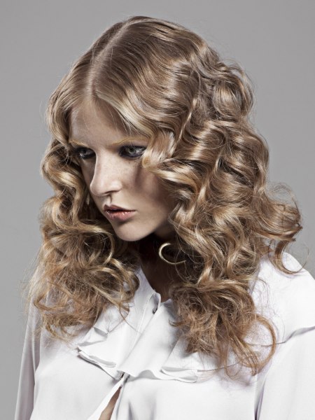 Italian hairstyle with curls