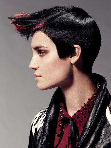 Sleek short hair with fused in colors