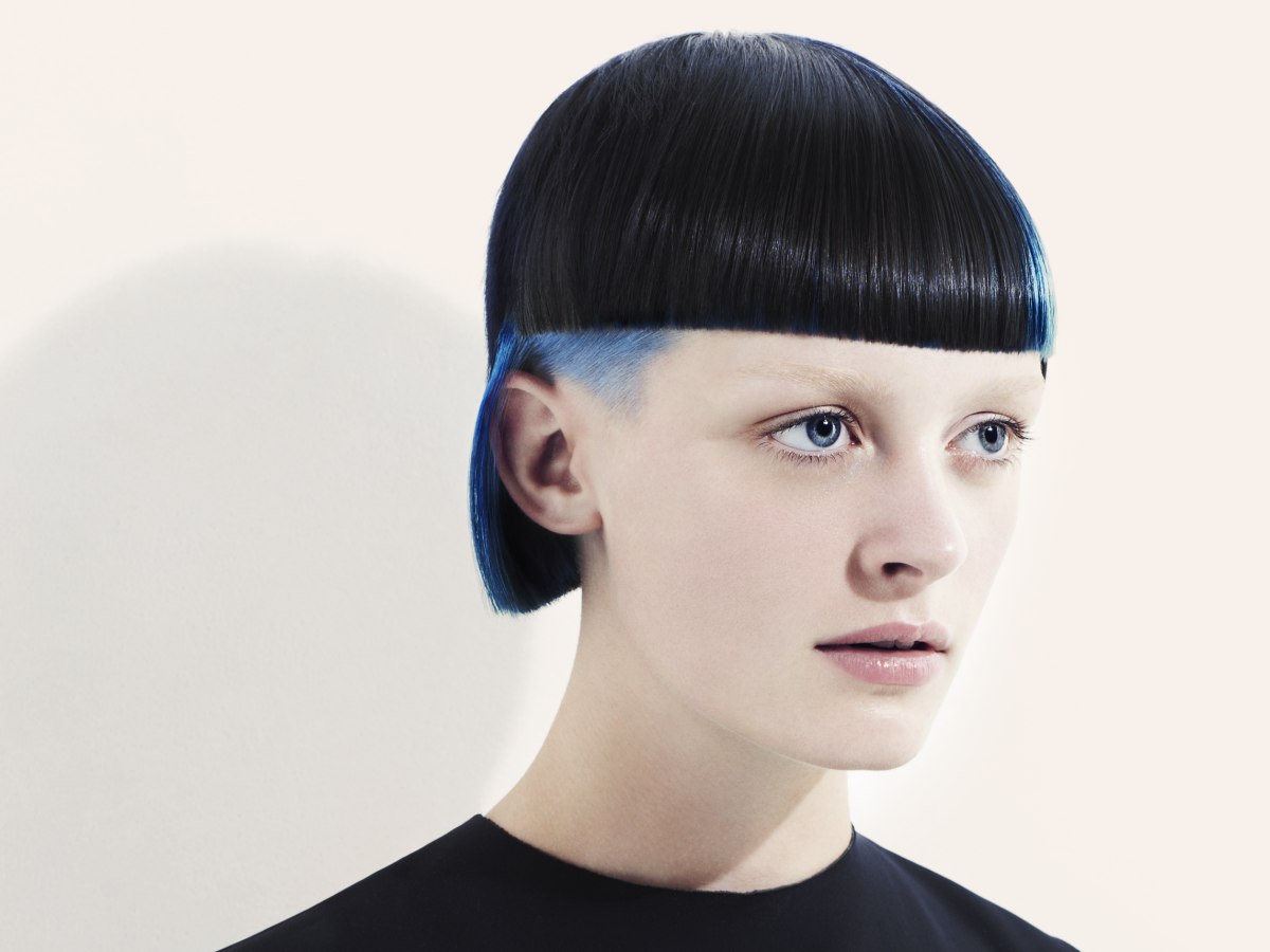 Dark blue bob hair with undercut - wide 1