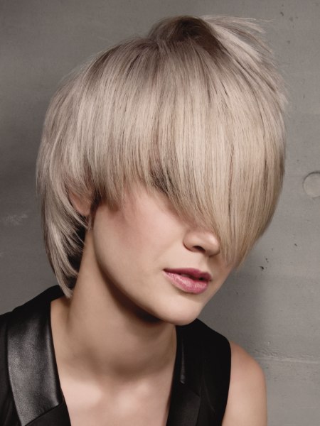 Short hairstyle with long diagonal bangs