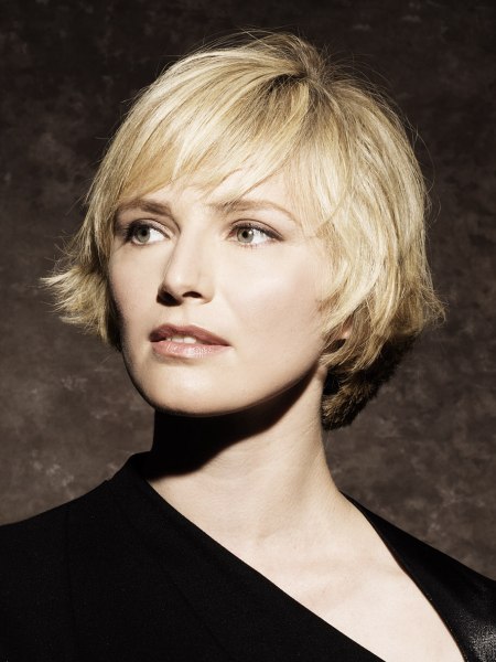 Practical and low-maintenance short hairstyle