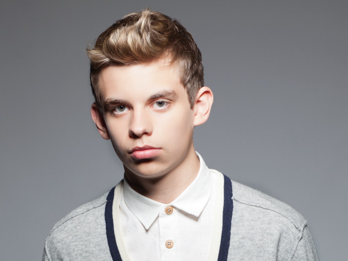 Practical and low maintenance wash and go haircut for men