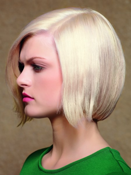 Rounded chin length bob that follos the shape of the head