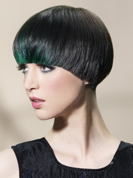 Short hairstyle with green color accents