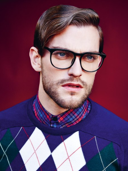 Men's look with strong rimmed glasses