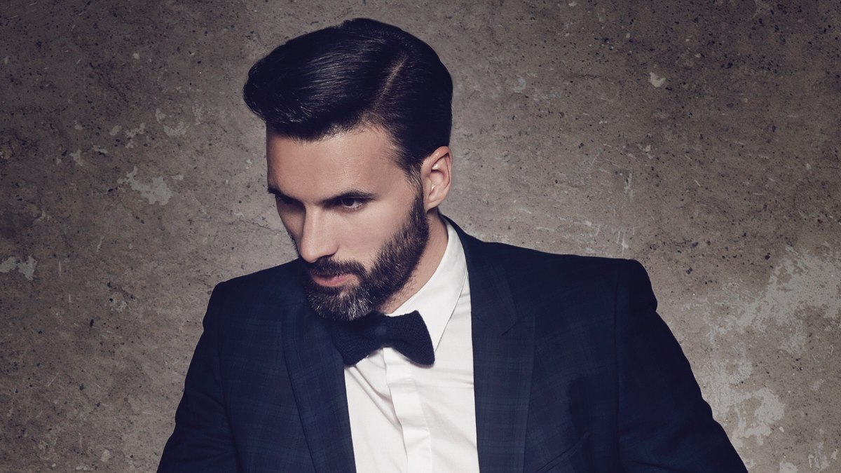 Mens Hairstyle With Pomade Styling