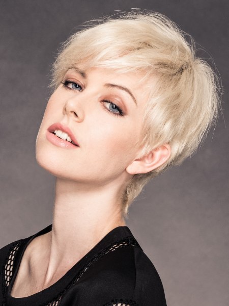 Simple pixie cut style