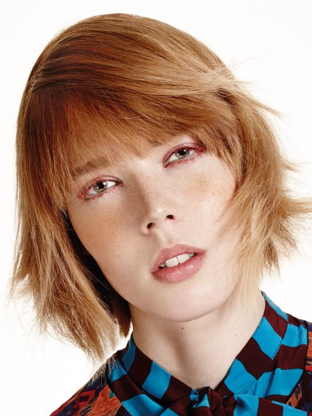 Light short hair with free movement