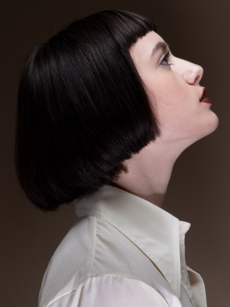 Side view of a short bob cut