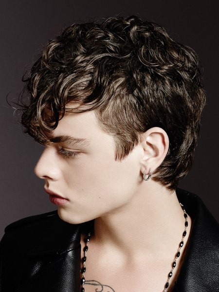 Wet-look waves for men