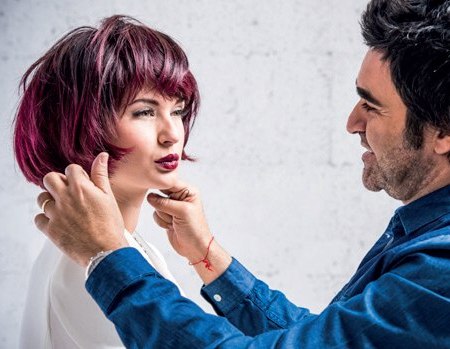 Almost chin-length bob with volume