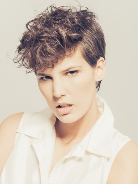 Pixie cut with curls