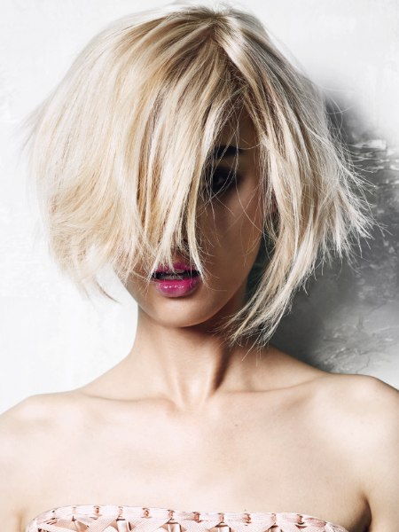 Bob with razor-texturized tips
