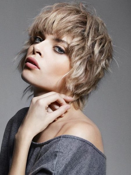 Carefree short hairstyle