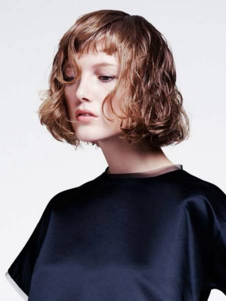 Short, curly, wet-look hair