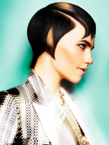 Short hair with a sculpted shape