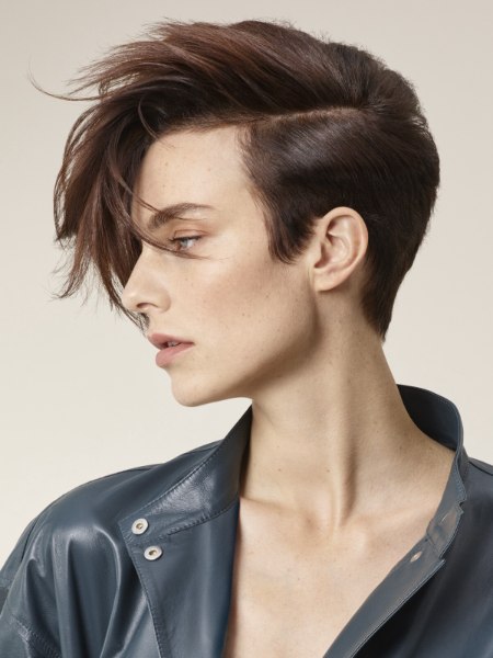 Clever short haircut for women