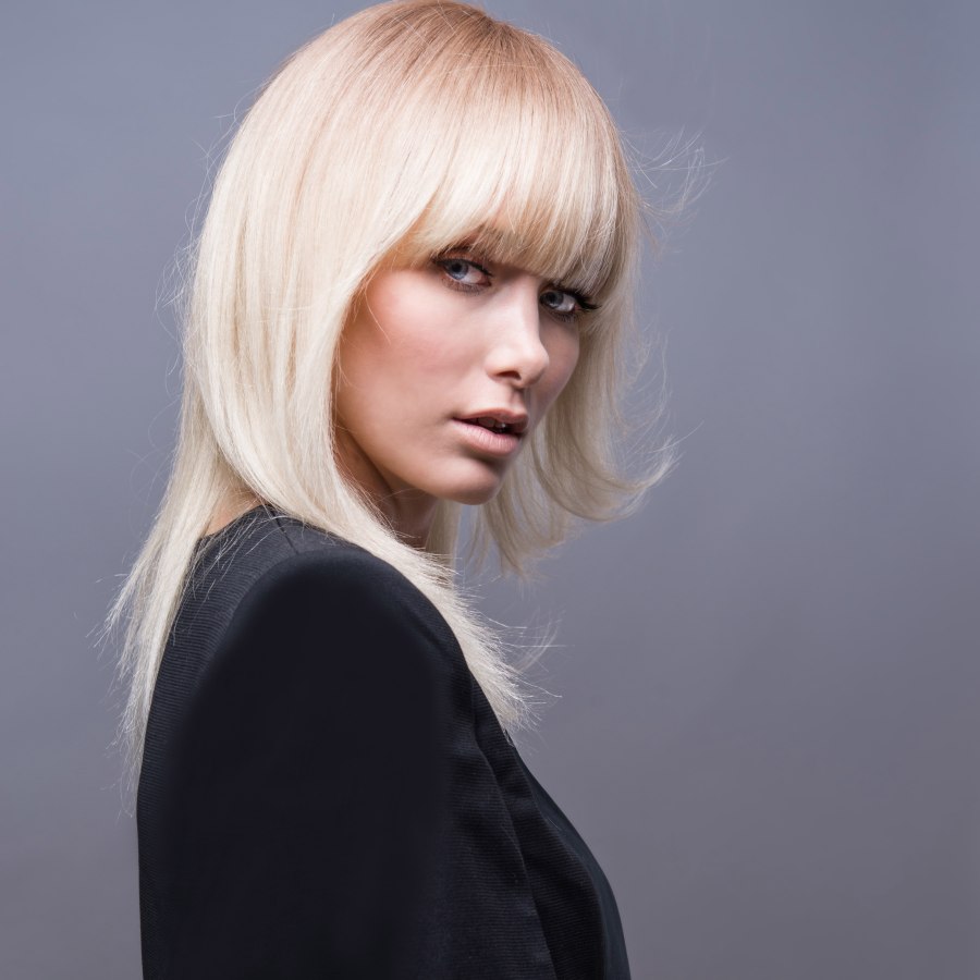 Long Blonde Hairstyles With Fringe