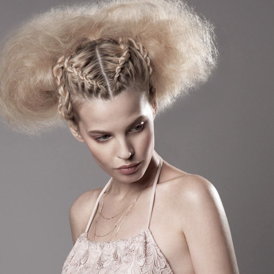 On-trend wedding hair accessory from Monique Lhuillier runway show- flowers!