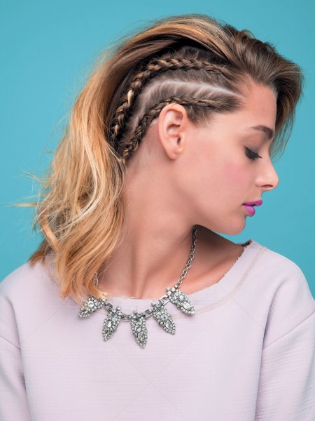 Hairstyles - Plaited hair for a Mohawk look