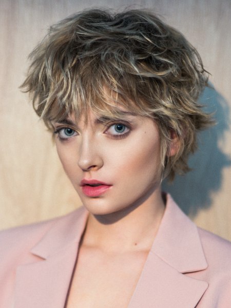 Layered short hairstyle