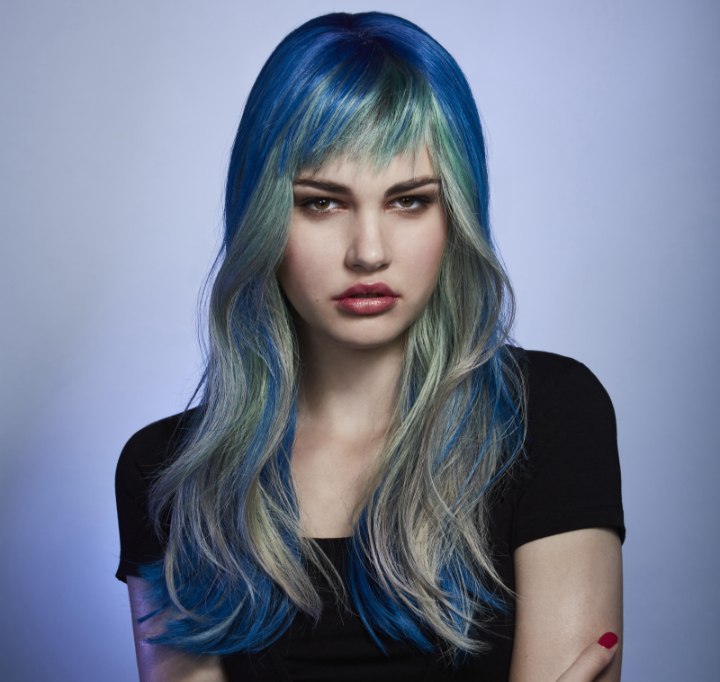 Long hair with extreme colors petrol,blue and gray