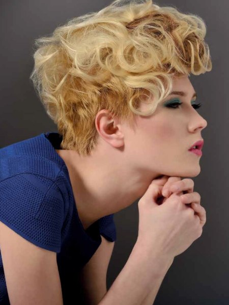 Hairstyle with super short back and side