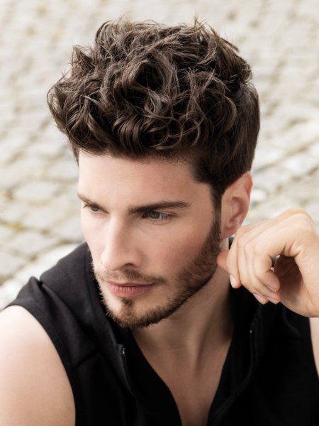Masculine hairstyle with curls