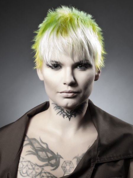Short hair with a green-yellow hue