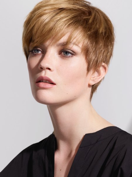 Feminine short haircut with a bare neck