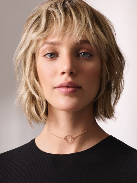Soft and versatile bob with sculpted bangs