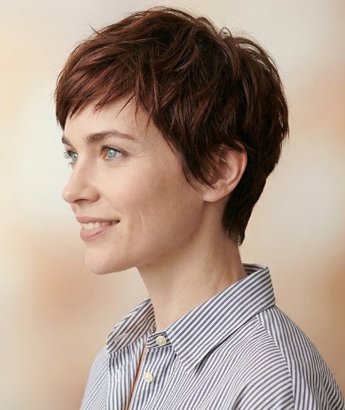 Soft yet daring haircut for women