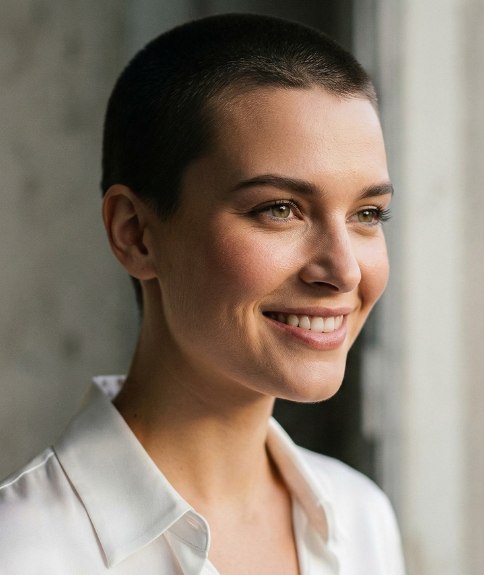 Buzz cut for women